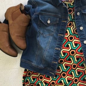 Carly XS Lularoe
